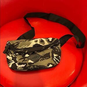 Reef Camouflage Waist Bag